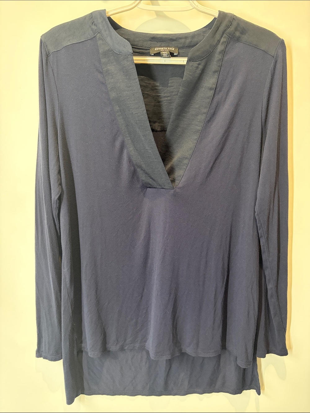 Kenneth Cole Deep V Navy Long-Sleeve Women's Top
